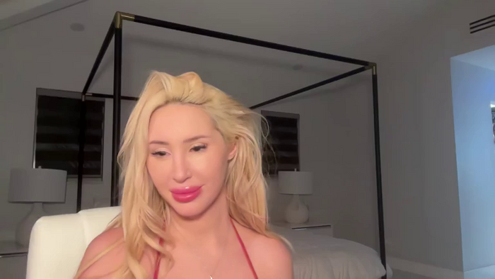 AmandaAndrewsxx