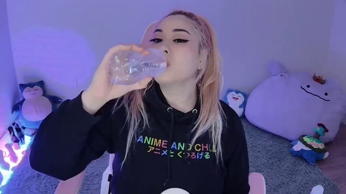 Couchwaifu