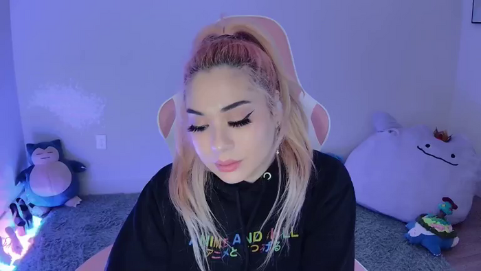 Couchwaifu