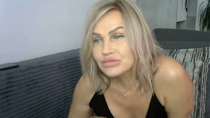 Evie_Paige