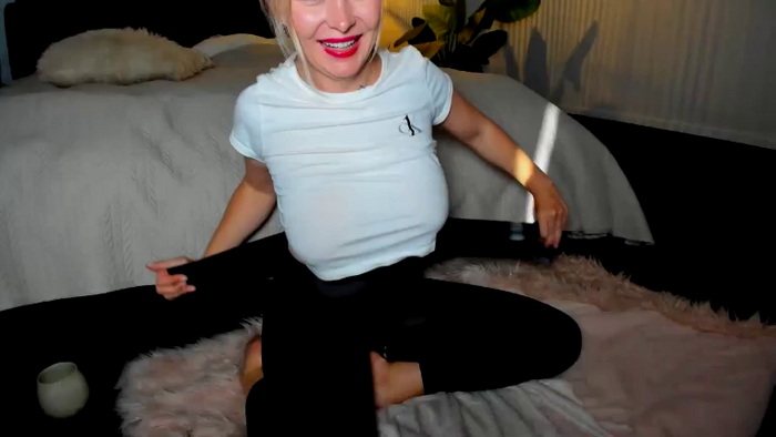 MsLindsayDevis