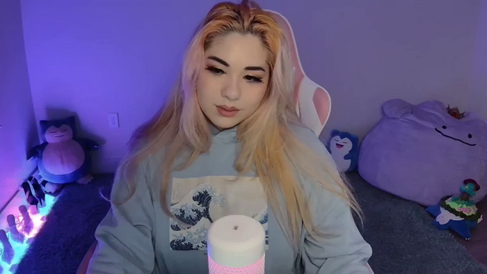 Couchwaifu