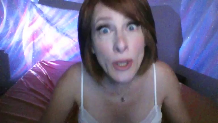 Elenasroom2213