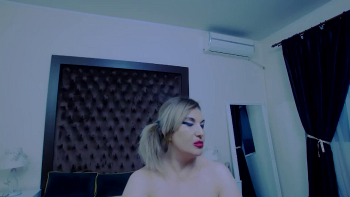 KiraLeila