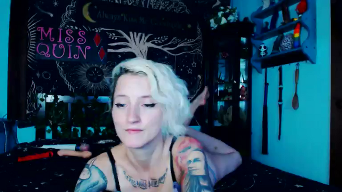 MissQuinCam