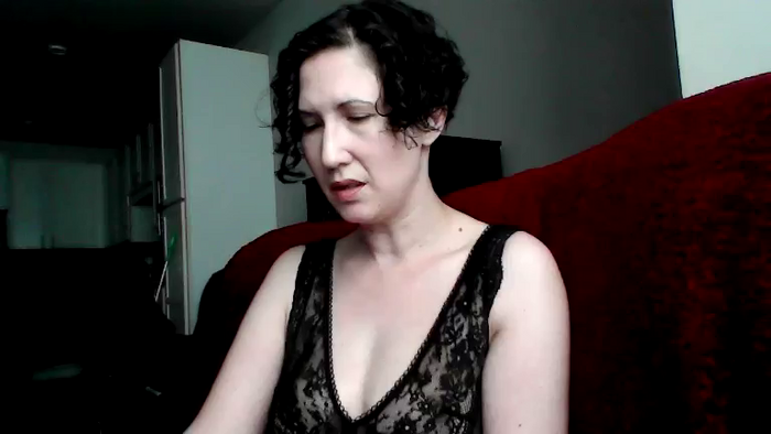 MistressVeritasVelvet