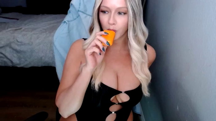 Annabelle_Dixie