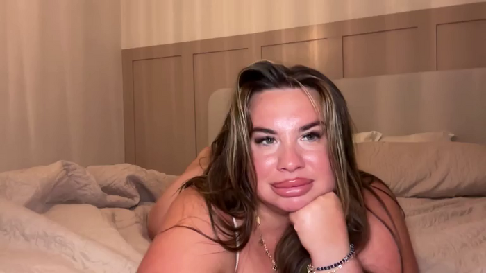 CharlieFoxxxUK