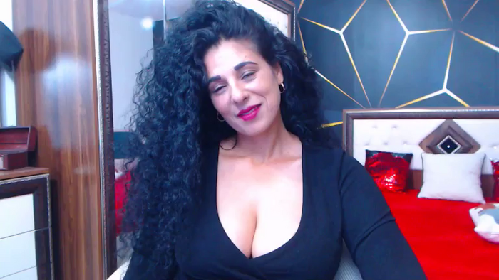 Curly_Sexy