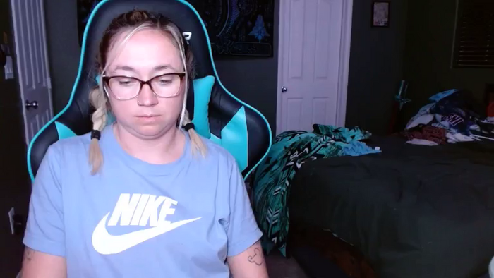 SkyJonesXO
