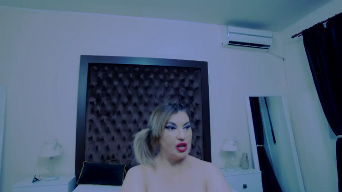KiraLeila