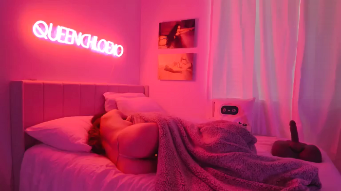 QueenChloeXO