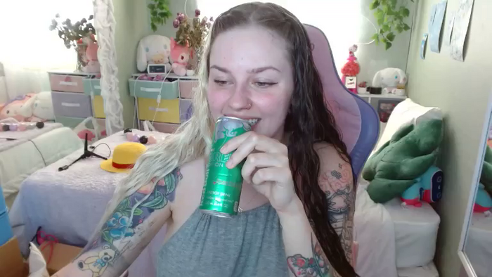 Angelina_Glass