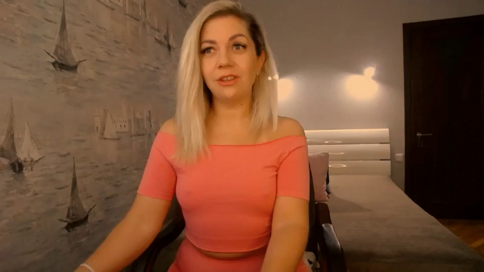 Nichole_Hill