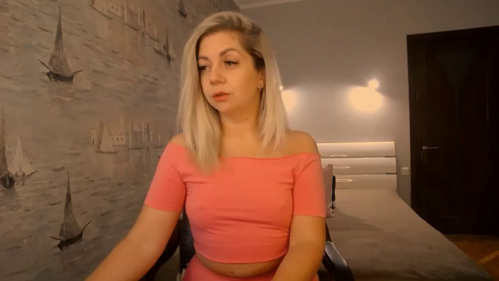 Nichole_Hill