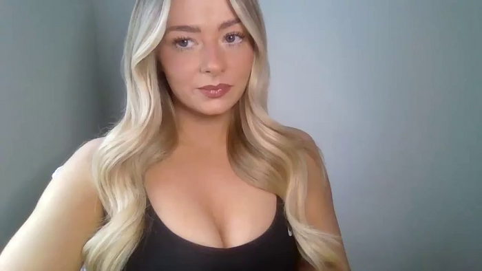 X_Zoey_UK