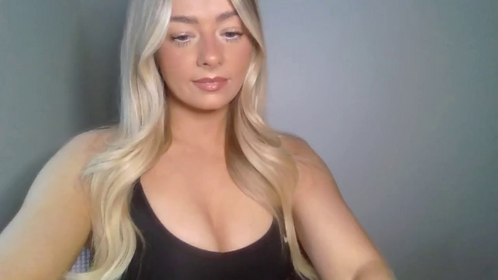 X_Zoey_UK