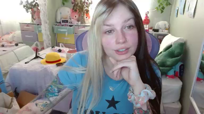 Angelina_Glass