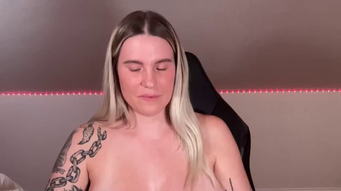 YourFaveJade