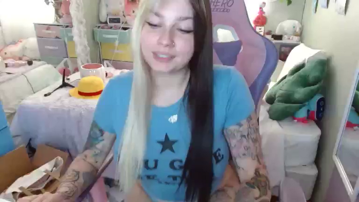 Angelina_Glass