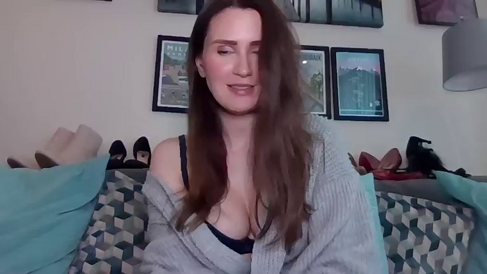 Cardi_Queen