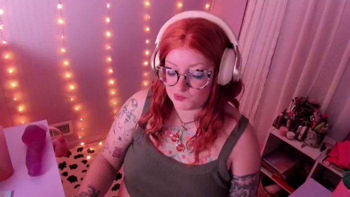 EdenFetishBabe