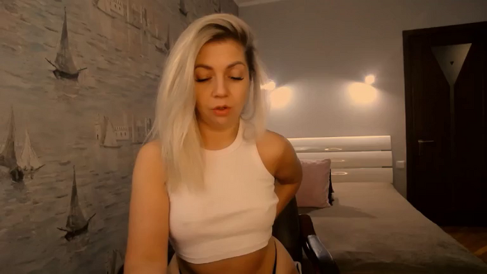 Nichole_Hill