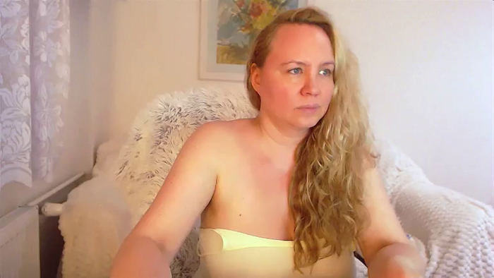 LauraSkyx