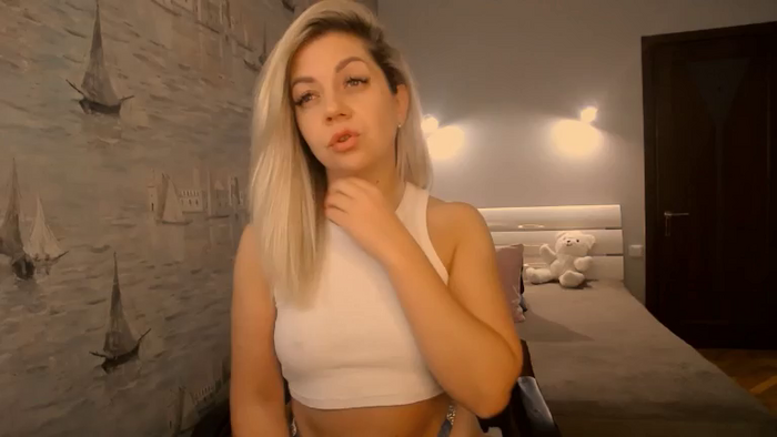 Nichole_Hill
