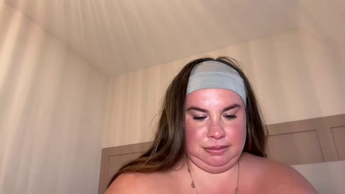 CharlieFoxxxUK