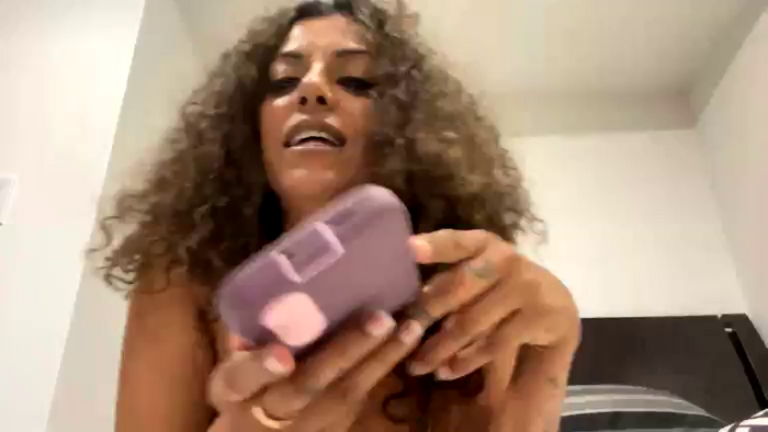 Lexilikescocks69