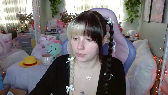 Angelina_Glass