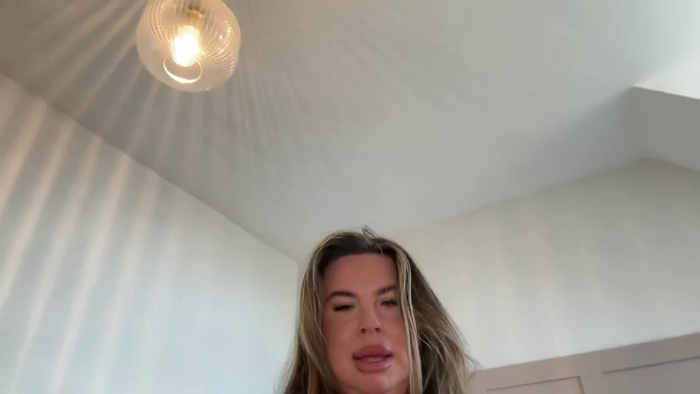 CharlieFoxxxUK