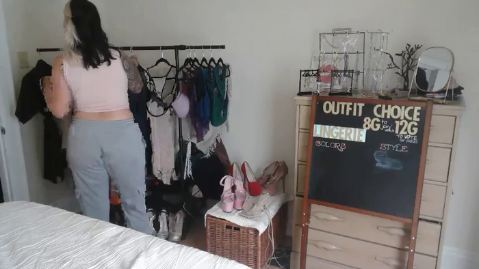 GoddessFoxxiSilk