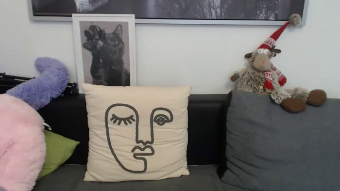 KateNextDoorr