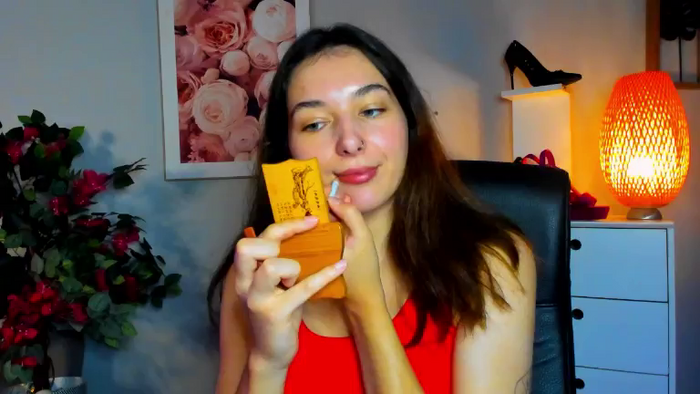 MeganxKISS19