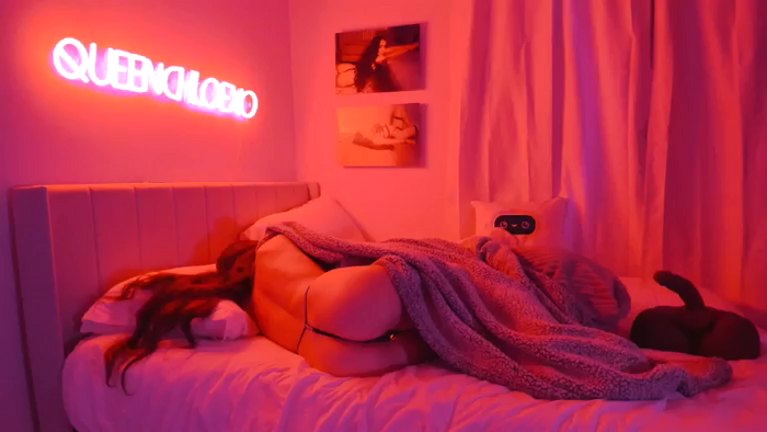 QueenChloeXO
