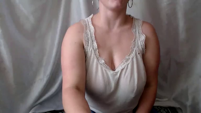 BettyGirlKiss