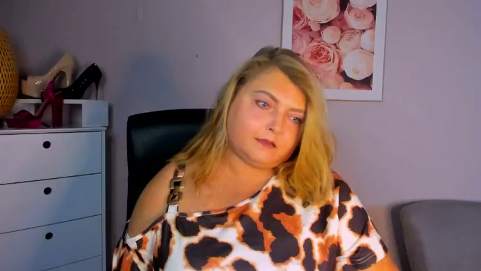 ElodiePLAYGIRL