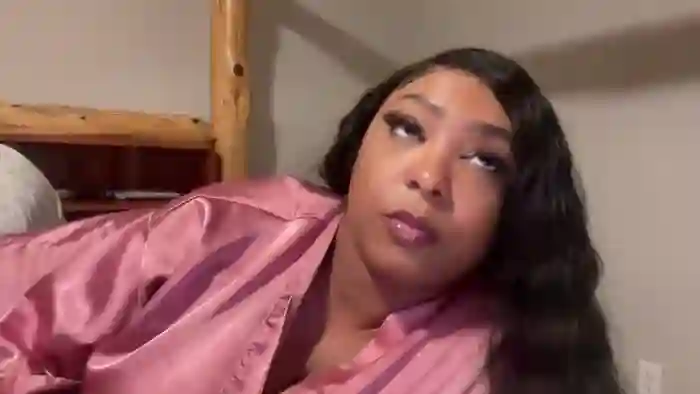 2024/11/25/streamate-rachelraxxx-02-44-07