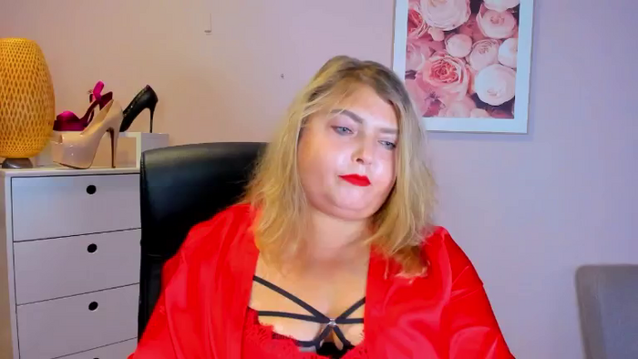 ElodiePLAYGIRL