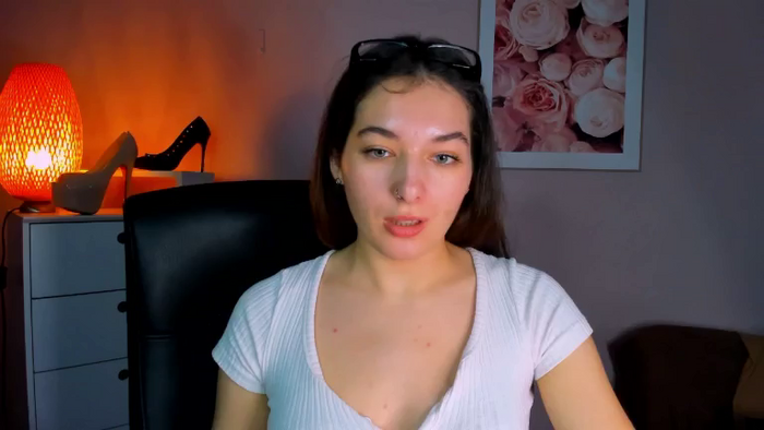 MeganxKISS19