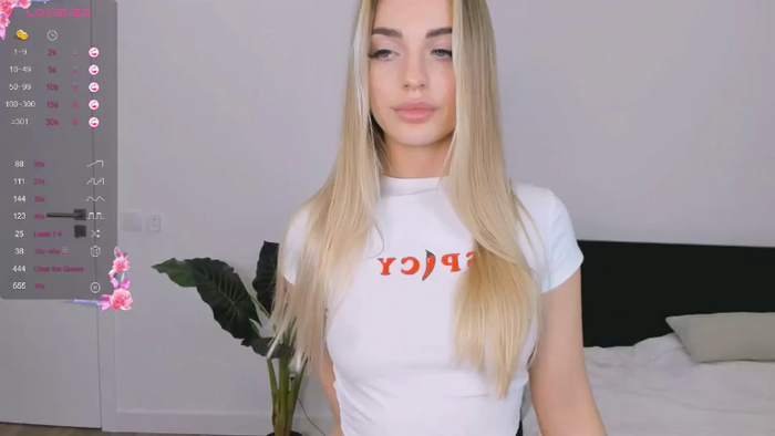 Nicole_youthfull18