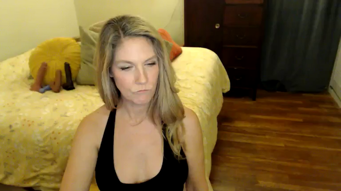SweetCougarCandy
