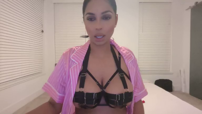 Yasmin93