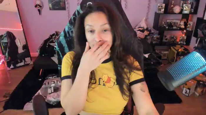 Alyx_Singer