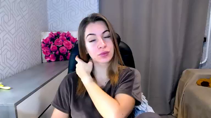 MeganNaughtyy