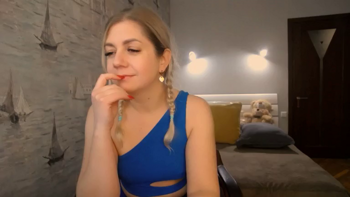 Nichole_Hill