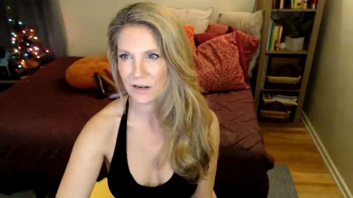 SweetCougarCandy