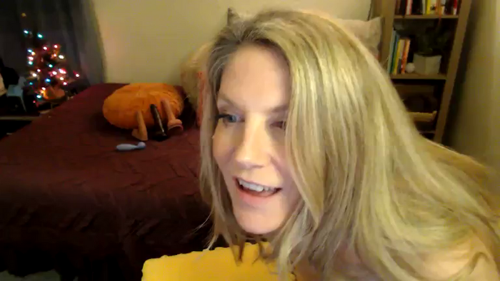 SweetCougarCandy